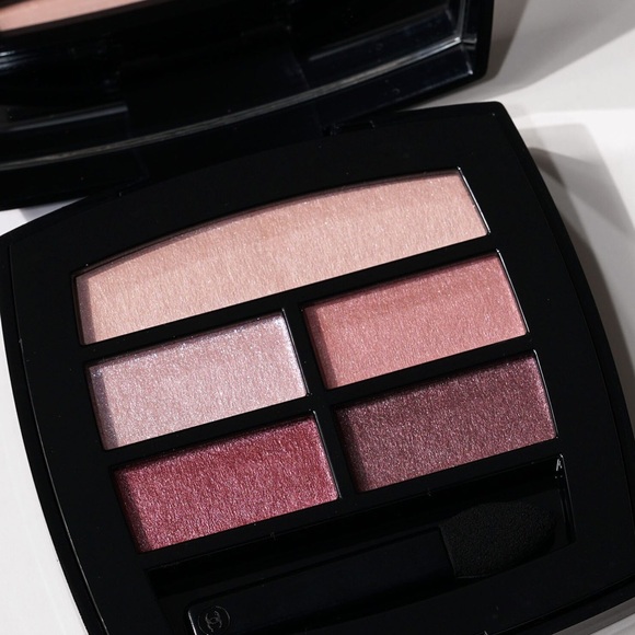 Limited edition Chanel eyeshadow (Color Cool) - Picture 2 of 9